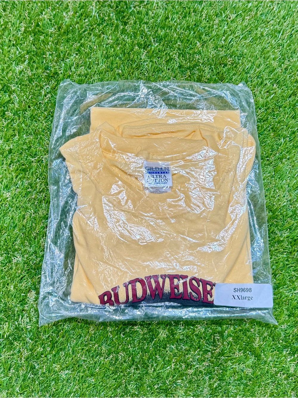 NWT Vintage Budweiser Dalmatian Dog Graphic T-Shirt 2XL / XXL Gildan Yellow